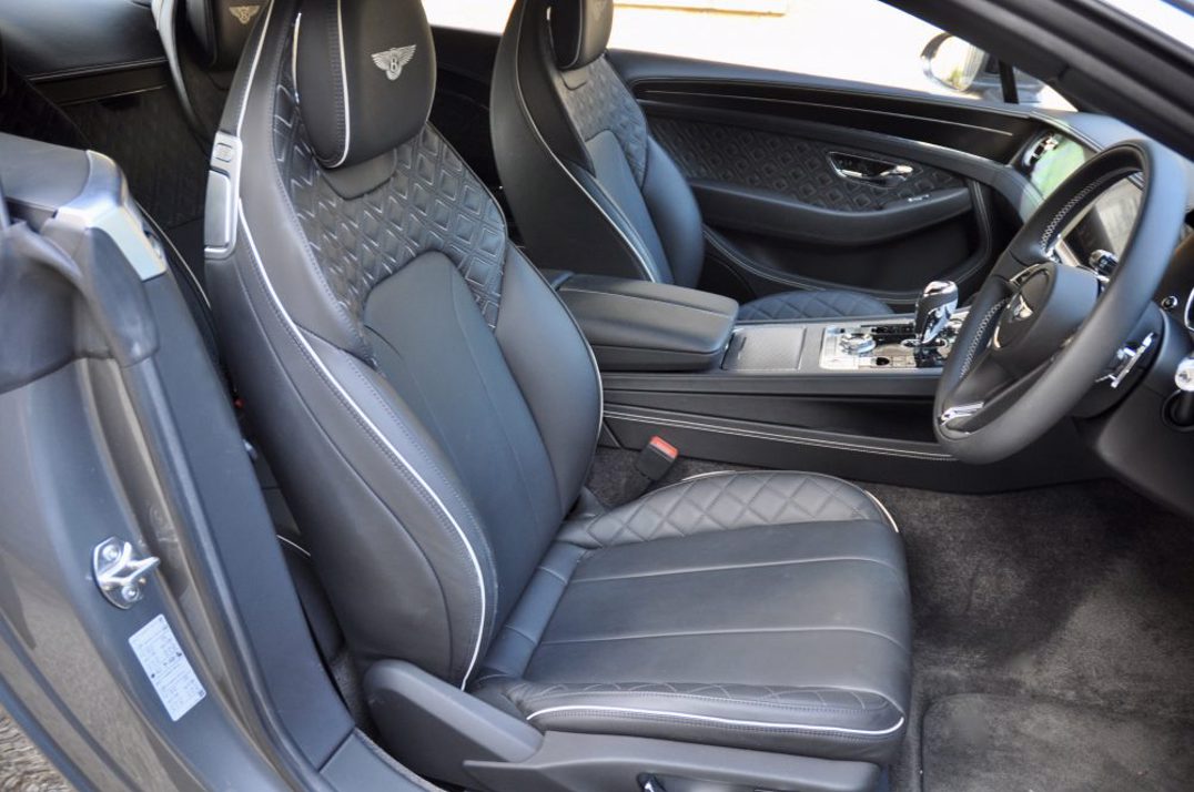 Bentley Continental 6.0 W12 GT gallery image 19