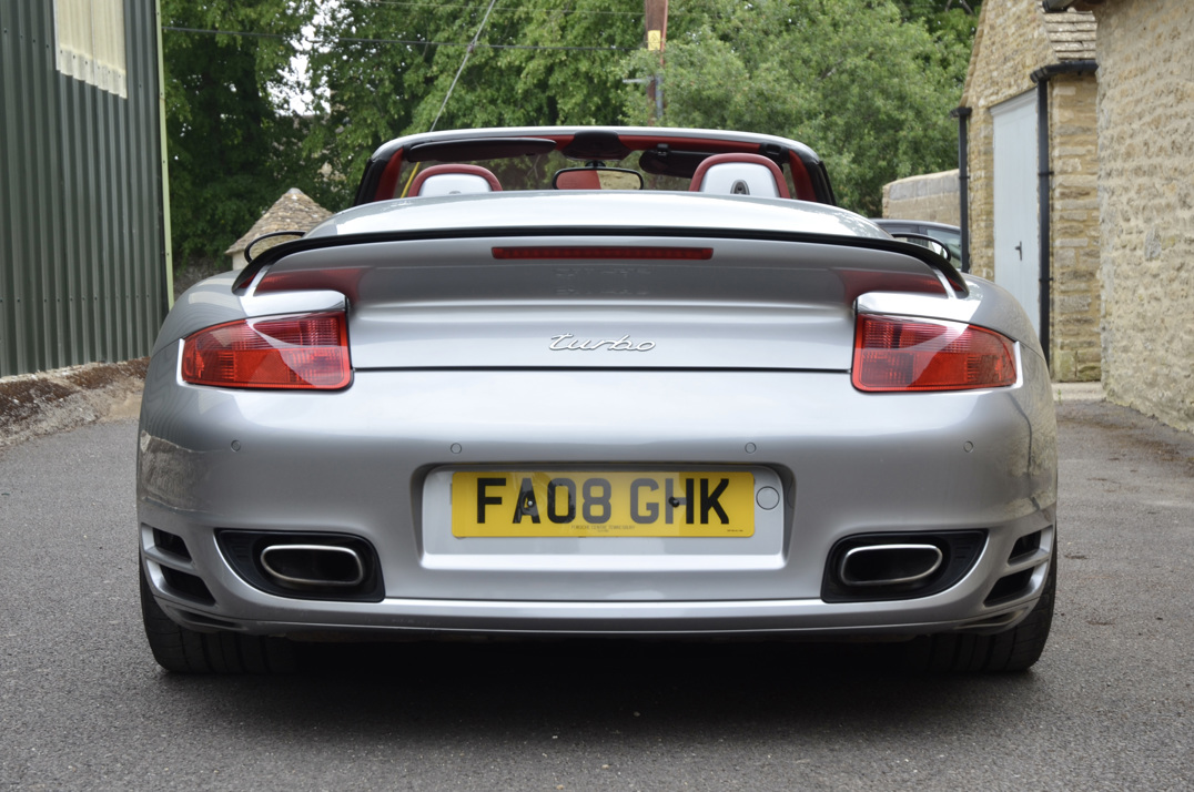 Porsche 911 Turbo Cabriolet Tip-Tronic gallery image 11