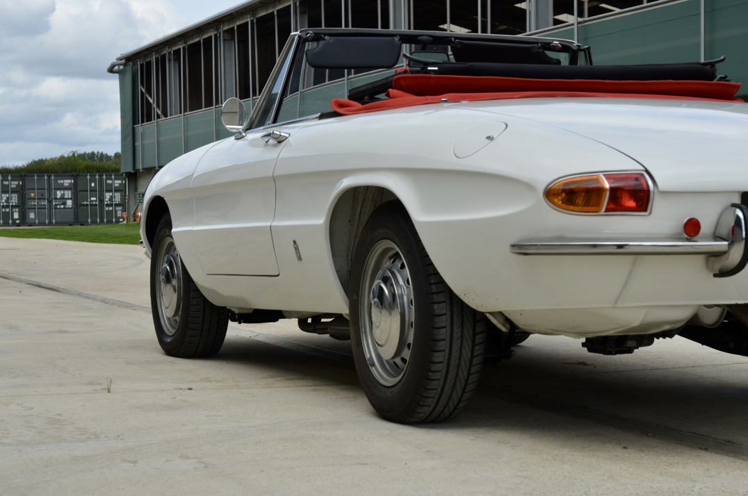 Alfa Romer 1300 Junior Spider Pininfarina. gallery image 15