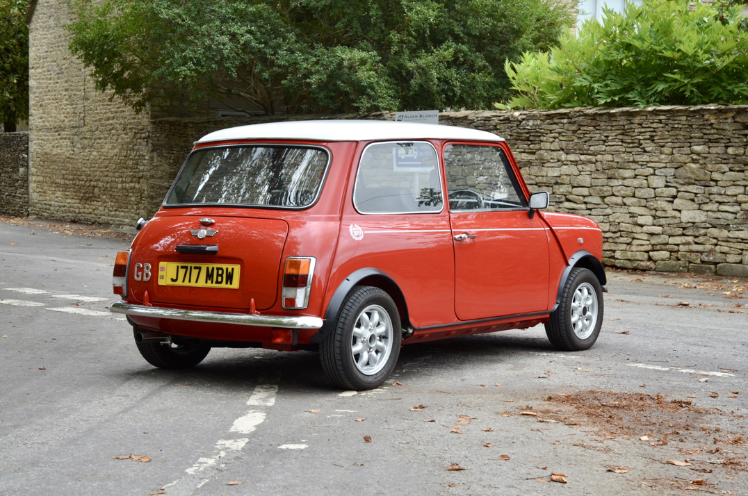 Mini Cooper 1275cc Fully restored gallery image 5
