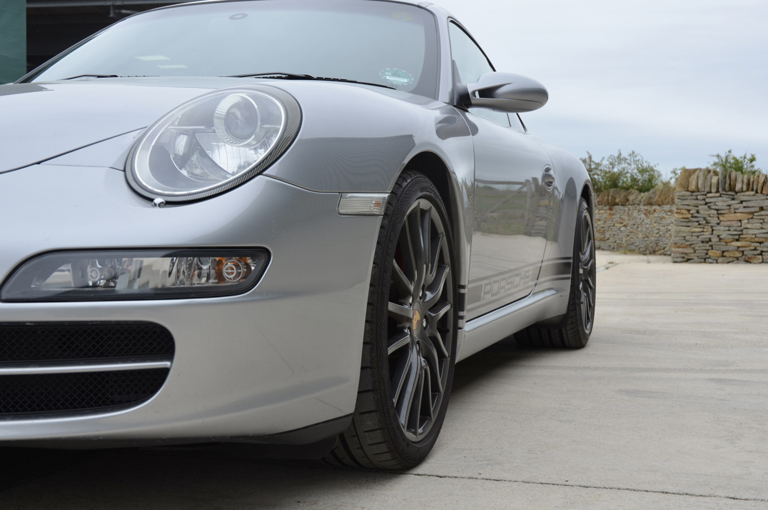 Porsche 911 Carrera S Coupe gallery image 10