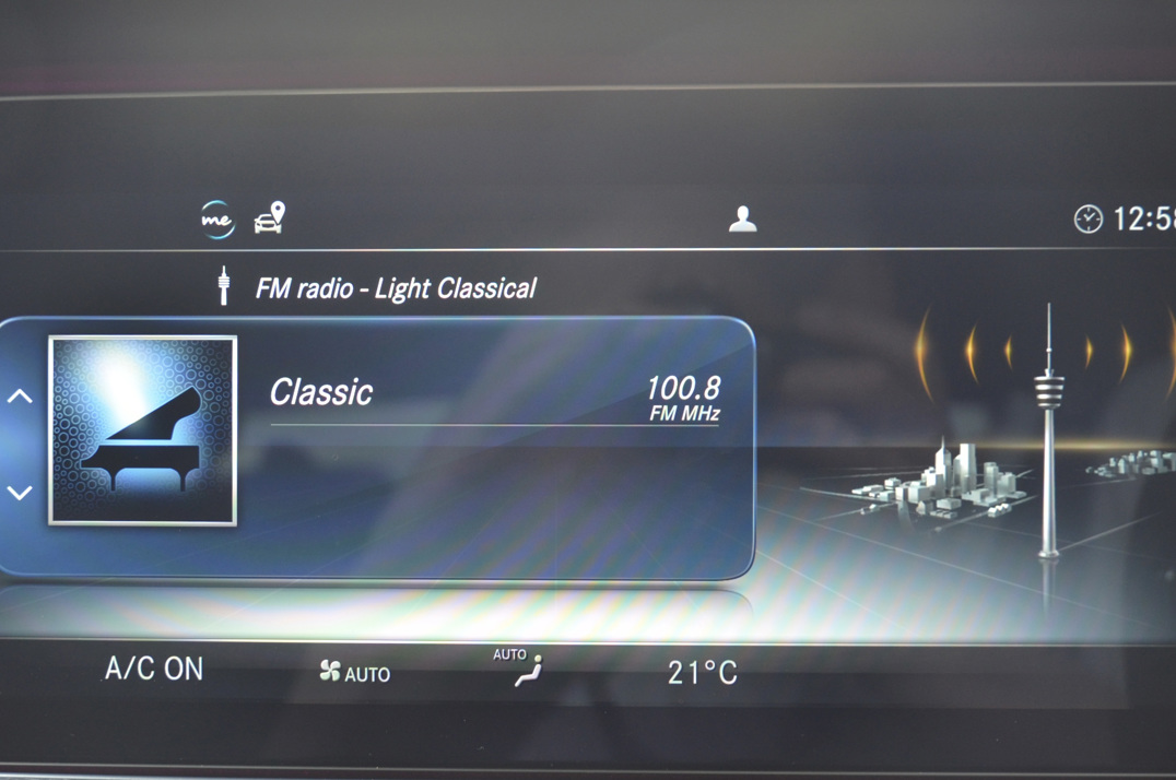 Mercedes Benz E400D AMG Line Premium plus D-4M Coupe. Px Welcome gallery image 50