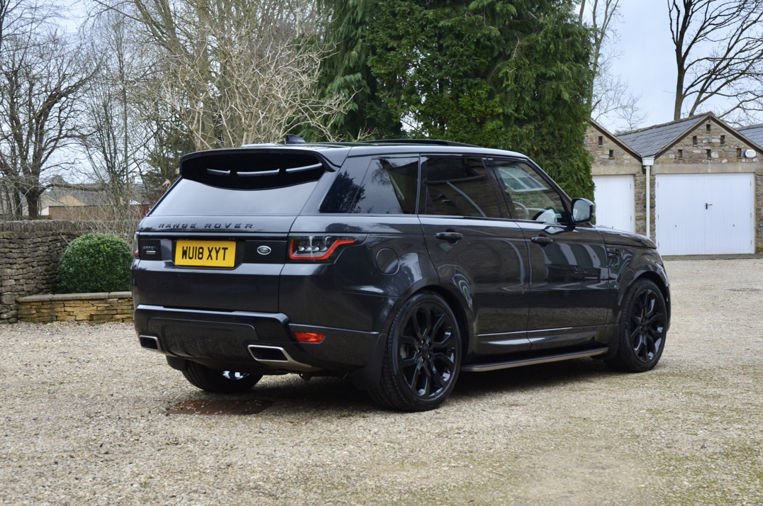 Land Rover Range Rover Sport 3.0 Autobiography Dynamic. gallery image 4
