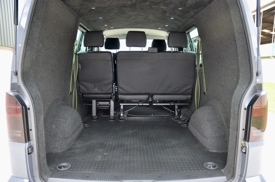 Volkswagen Kombi Sportline T6.I Auto gallery image 37