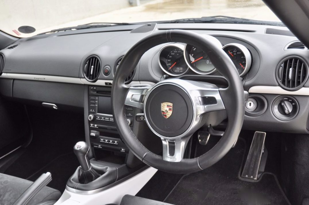 Porsche Cayman 987 R Manual gallery image 30