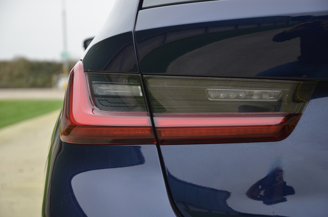 BMW - M340D MHEV X Drive Touring. gallery image 26