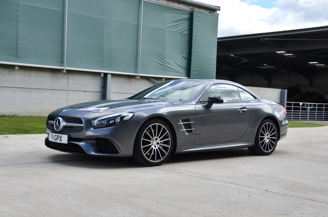 Mercedes SL500 AMG Roadster gallery image 1