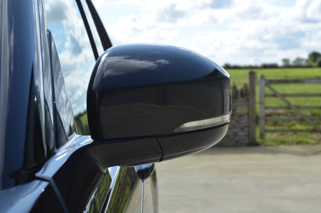 Land Rover Discovery 30 SDV6 SE Auto gallery image 30