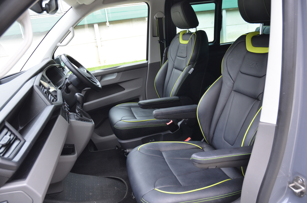 Volkswagen Kombi Sportline T6.I Auto gallery image 34