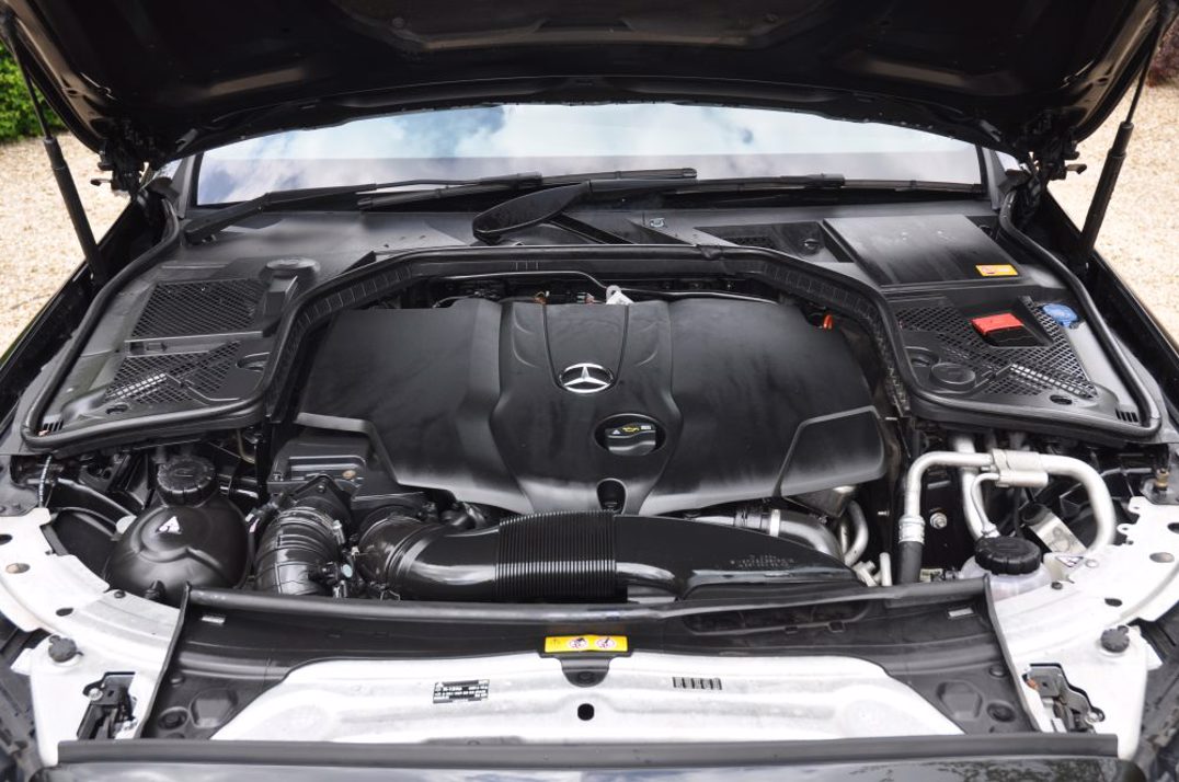 Mercedes C 220 AMG Line Premium Bluetech Estate gallery image 24
