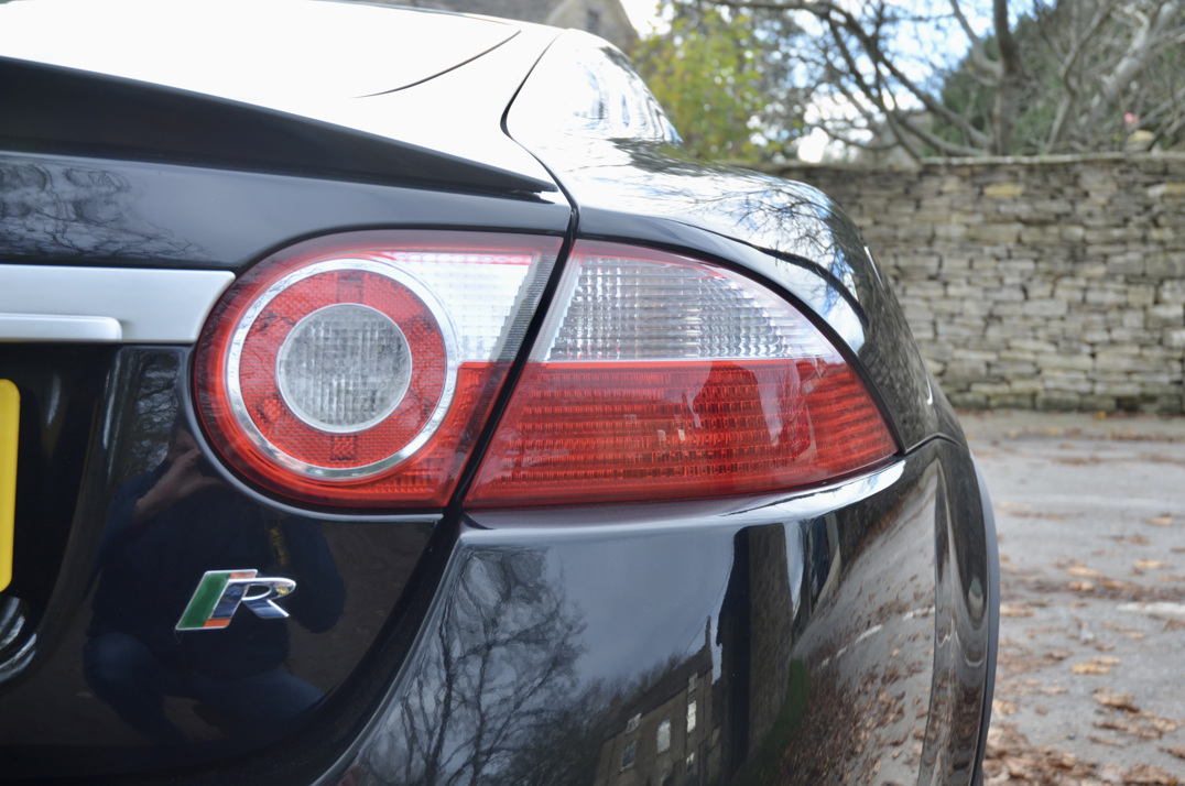 Jaguar XKR 4.2 Sports Coupe gallery image 24