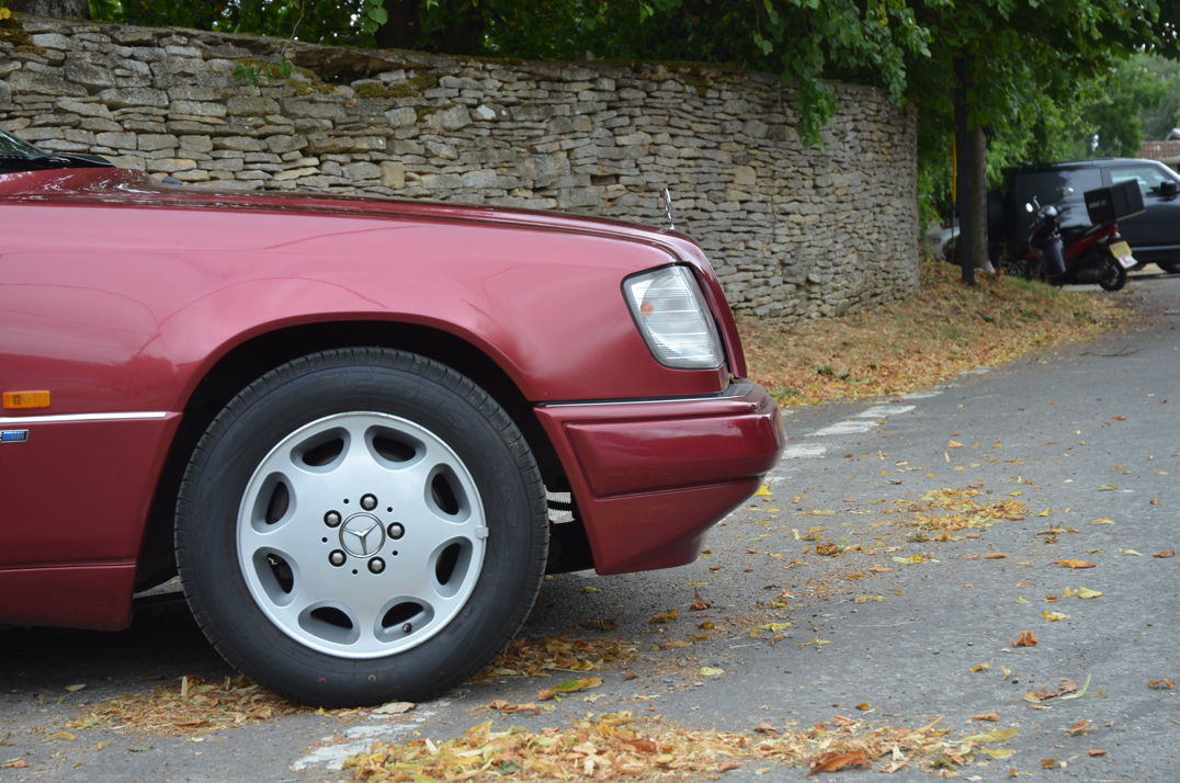 Mercedes E220 Cabriolet Sport Line gallery image 30