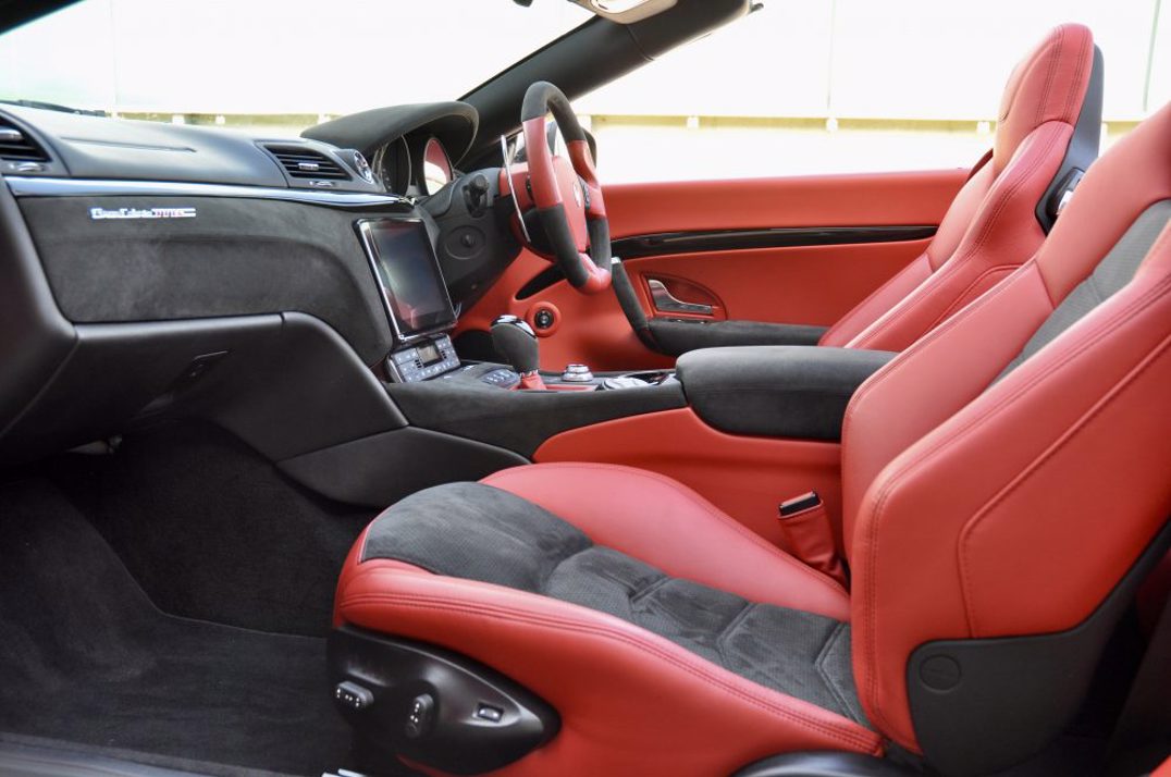 Maserati Grancabrio Nerissimo V8 MC Shift gallery image 19