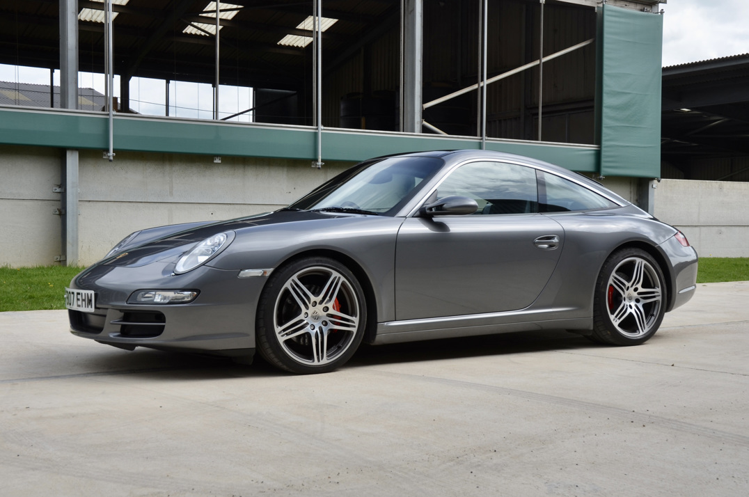 Porsche 911 Targa 4s gallery image 1
