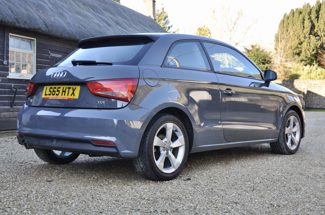 Audi A1 1.6 TDI S-A gallery image 4