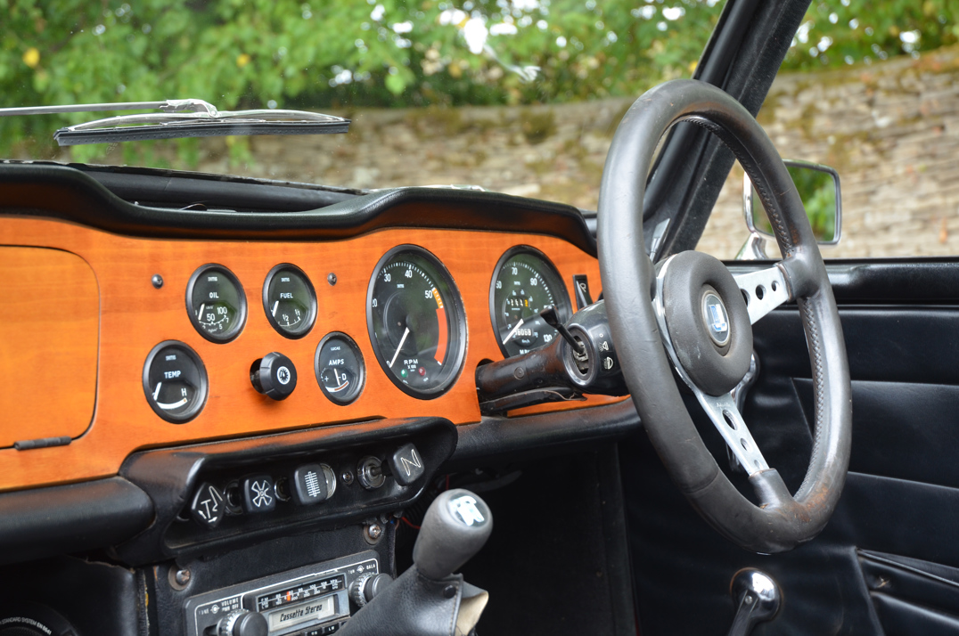 Triumph TR-6 PI CP150. gallery image 44