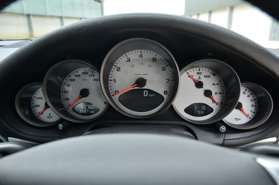 Porsche 911 Carrera s Coupe (1) gallery image 44