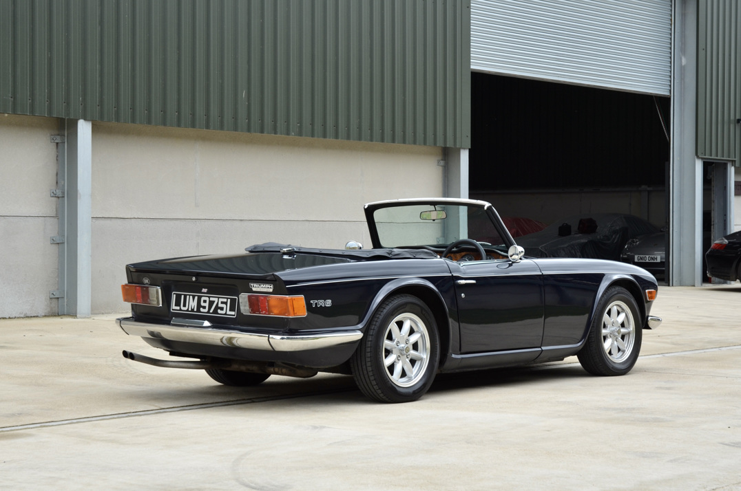 Triumph TR-6. gallery image 8