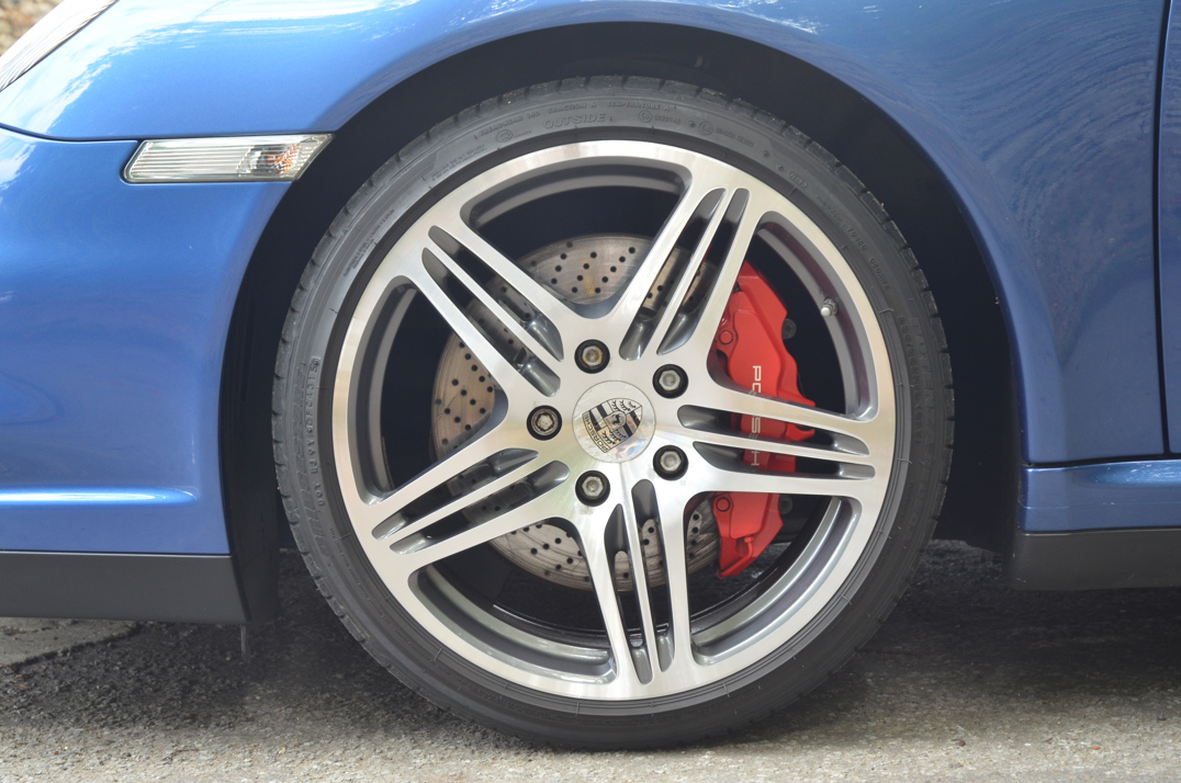 Porsche 911 Turbo Tip-Tronic Gen I gallery image 17