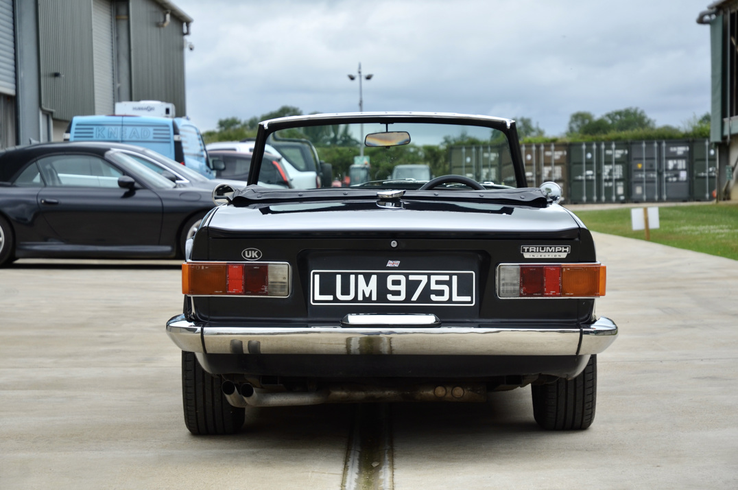 Triumph TR-6. gallery image 11