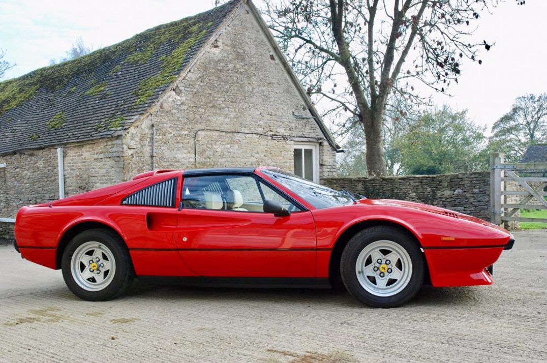 FERRARI 308 GTS gallery image 1
