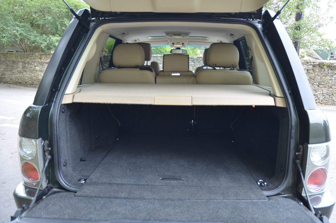 Land Rover Range Rover Vogue TDV8 gallery image 55