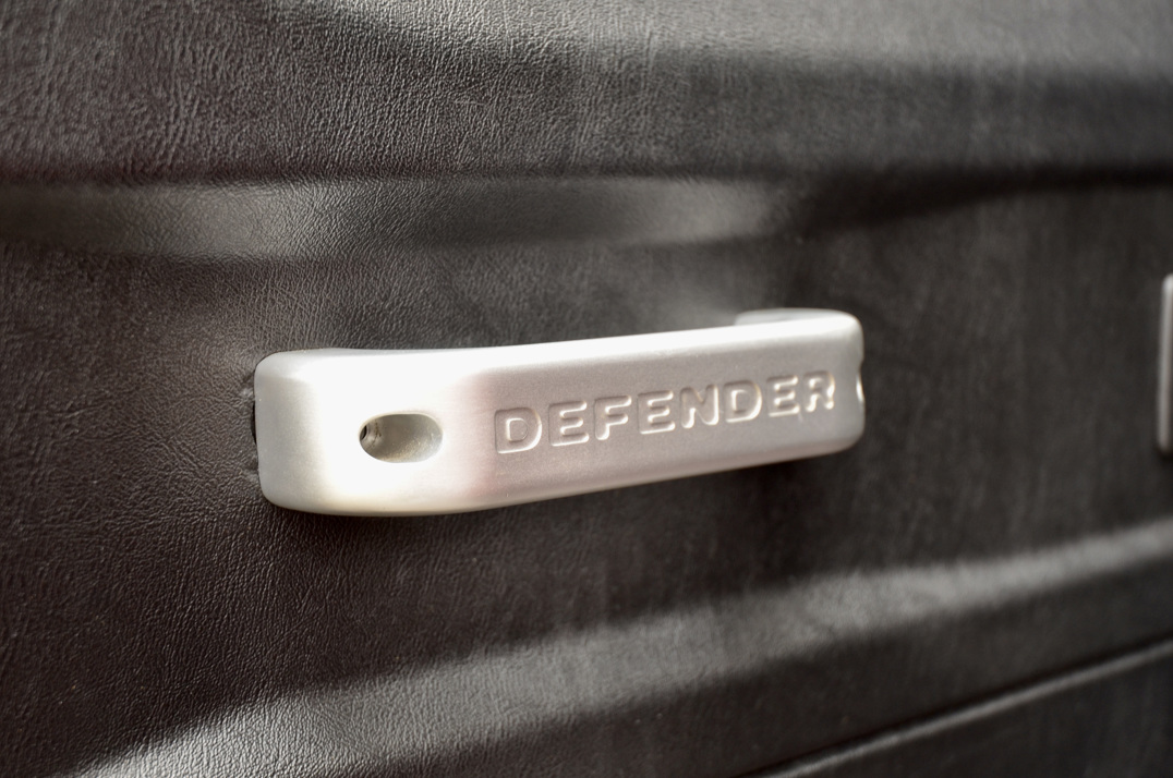 Land Rover Defender 110 2.2 TDCI Automatic 9 - Seater gallery image 50