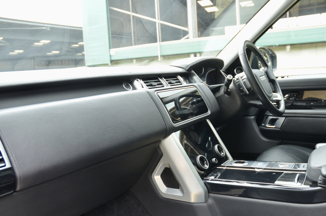 Land Rover Range Rover Autobiography   2.0 P400e gallery image 35