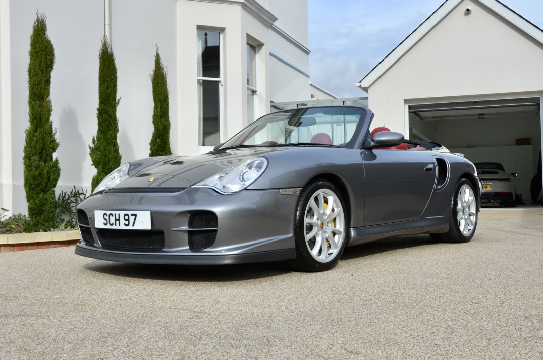 Porsche 911 Turbo S Tip Cabriolet AWD. gallery image 2