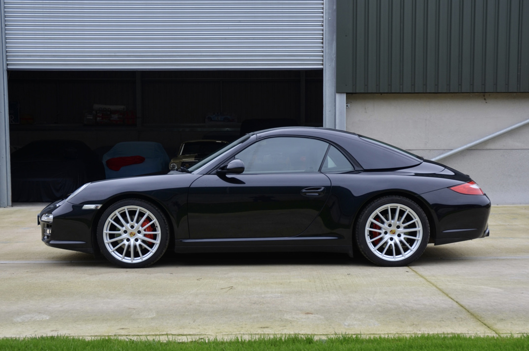 Porsche 911 Carrera 4s Cabriolet (1) gallery image 12