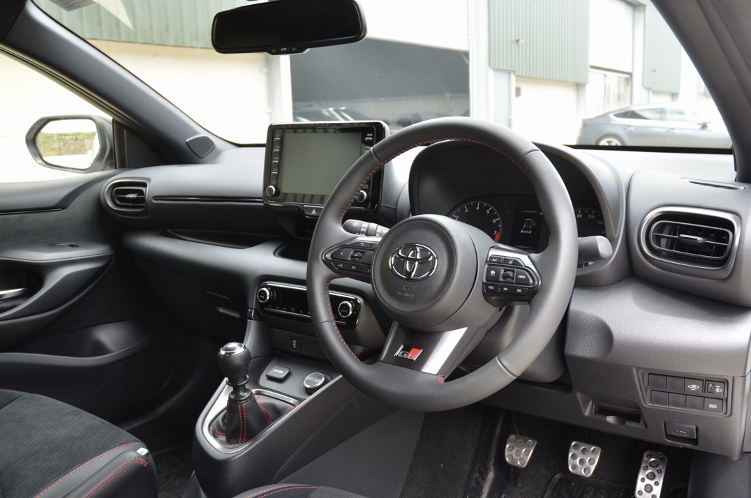 Toyota GR Yaris Circuit 4WD - Manual gallery image 27