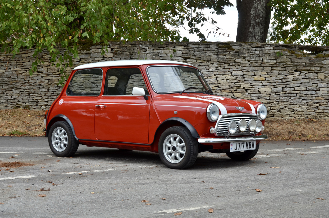Mini Cooper 1275cc Fully restored gallery image 4