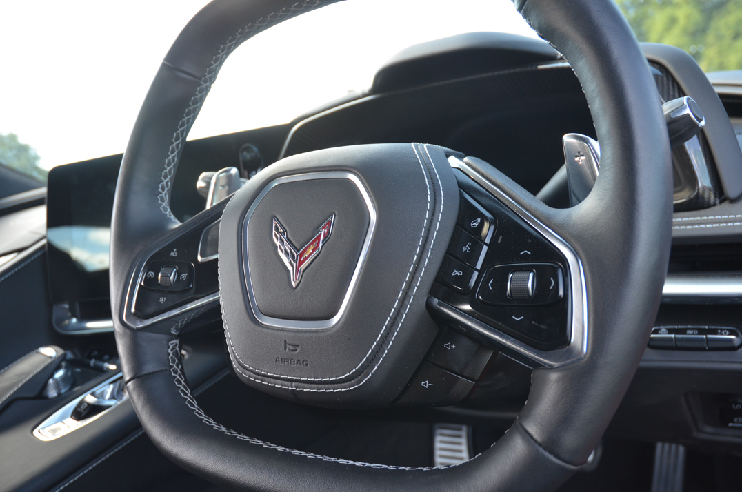 Chevrolet Corvette Stingray 6.2 V8 Auto Convertible gallery image 25