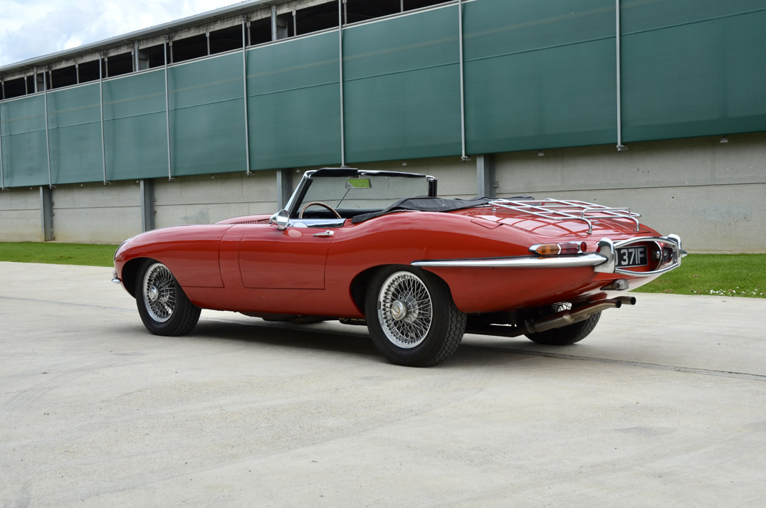 Jaguar E Type 4.2 Roadster Series 1.5 gallery image 11