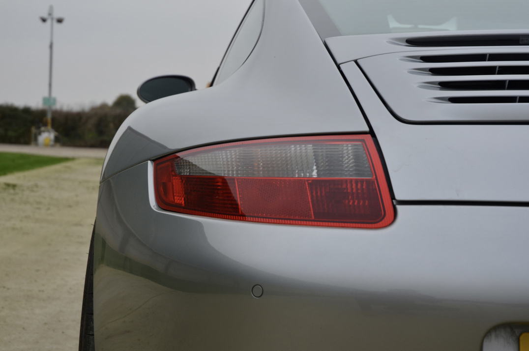 Porsche 911 Carrera 4s Manual gallery image 22