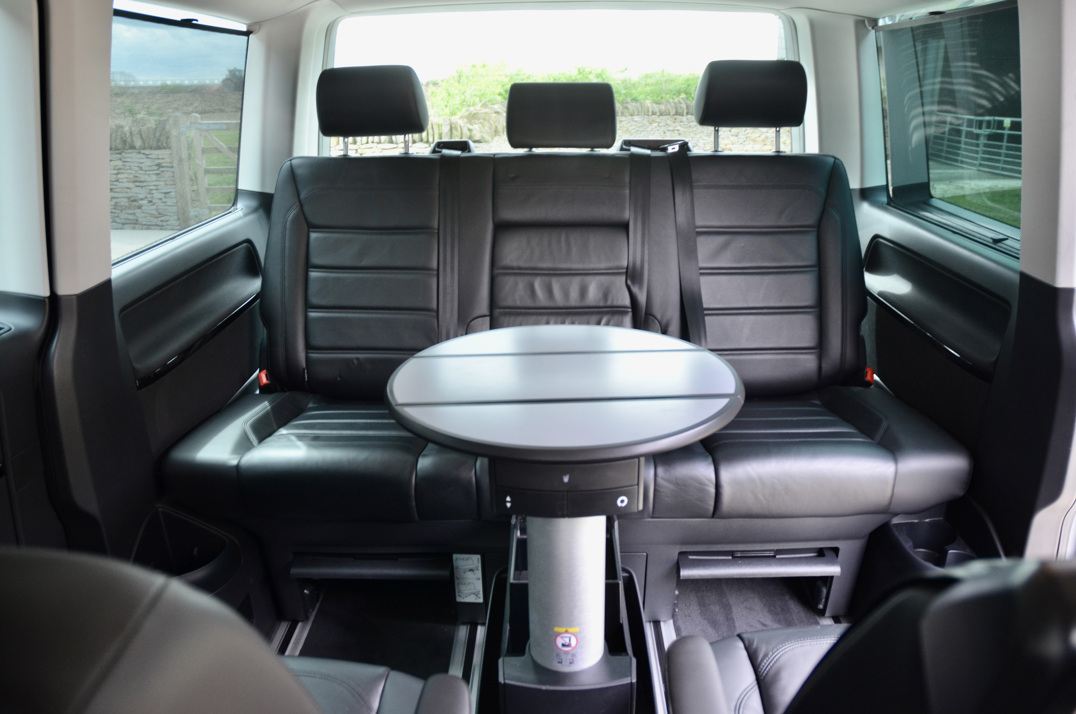 Volkswagen T-6 Transporter 2.0Ltr Caravelle SE TSI BMT Sport Line. gallery image 46