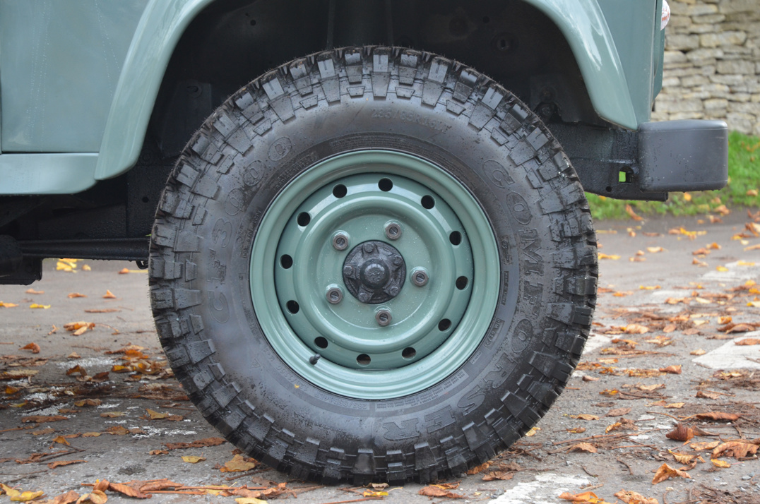 Land Rover Defender 90 - TD 5 gallery image 18