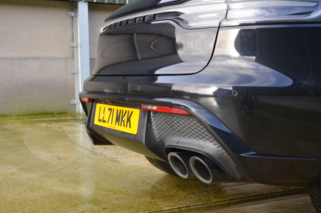 Porsche Macan S 2.9 V6 Turbo gallery image 13