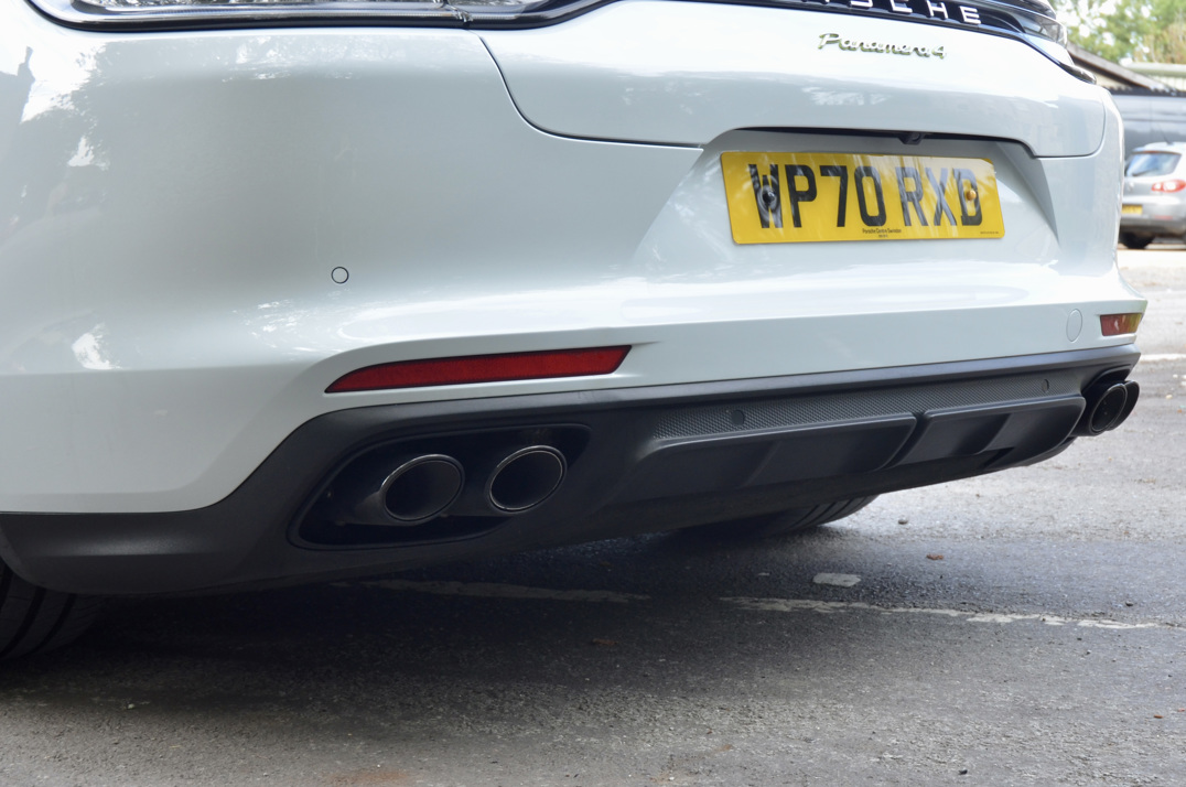 Porsche Panamera 2.9 V6 E-Hybrid 17.9KW Gen 2.2 gallery image 10