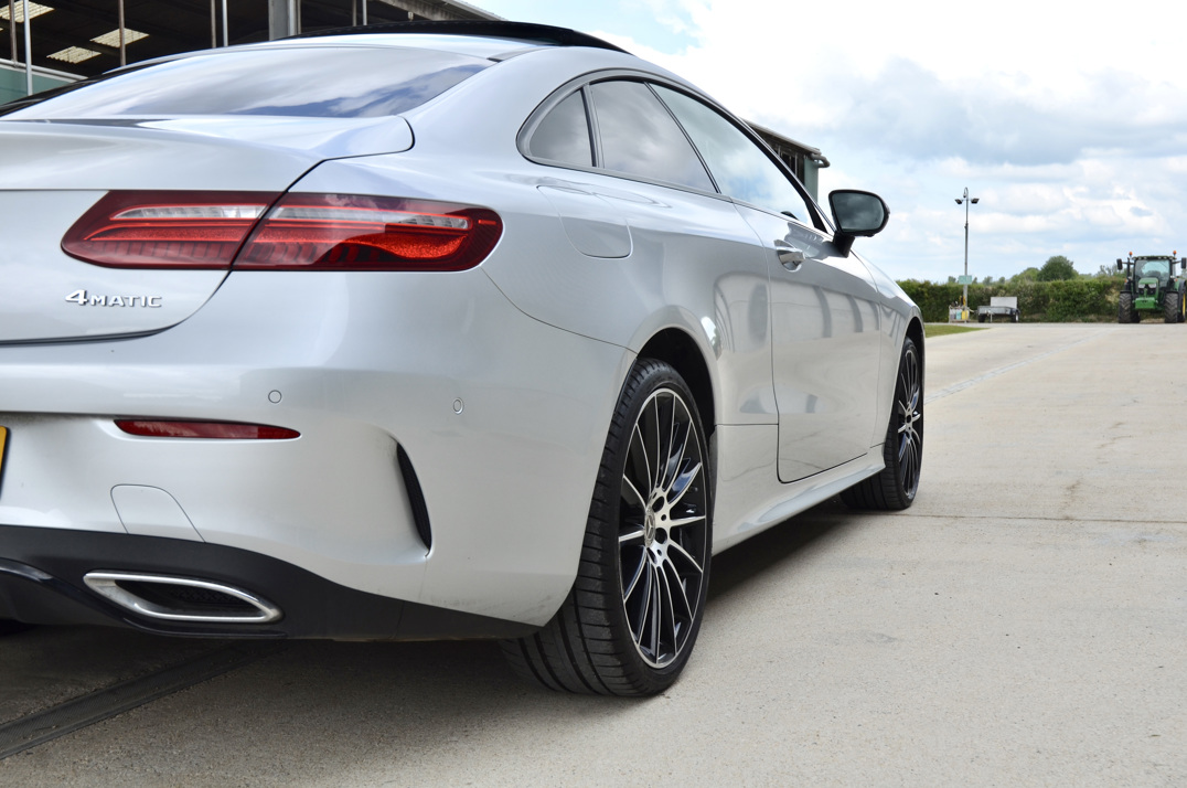 Mercedes Benz E400D AMG Line Premium plus D-4M Coupe. Px Welcome gallery image 14