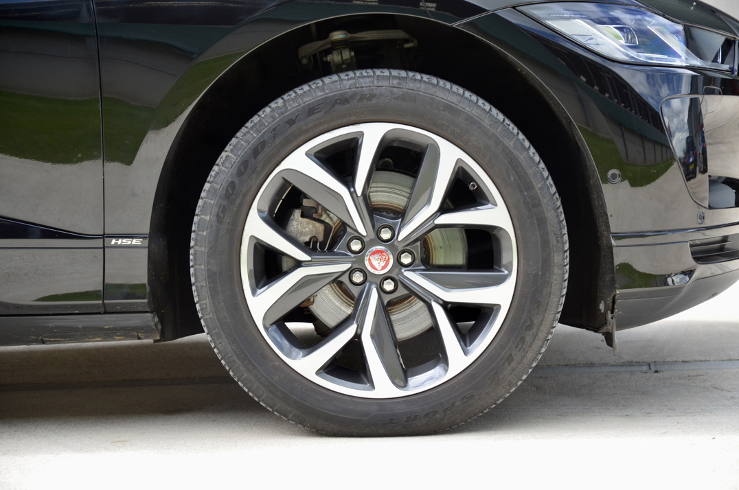 Jaguar I Pace HSE 400 Auto gallery image 20