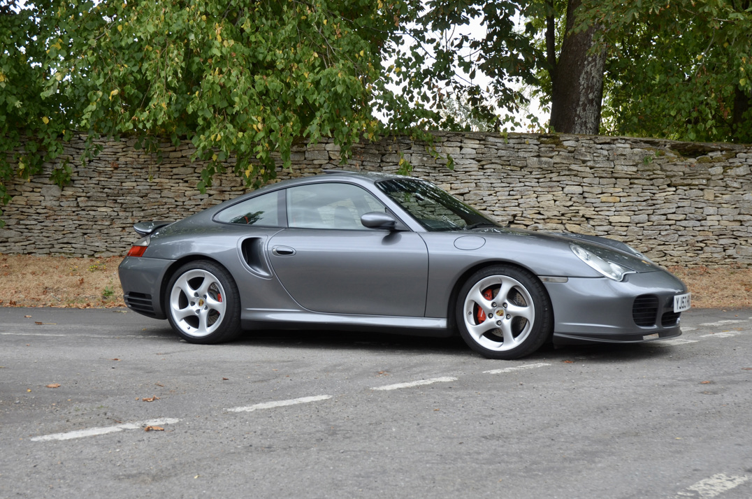 Porsche 911 (996) Turbo manual gallery image 8