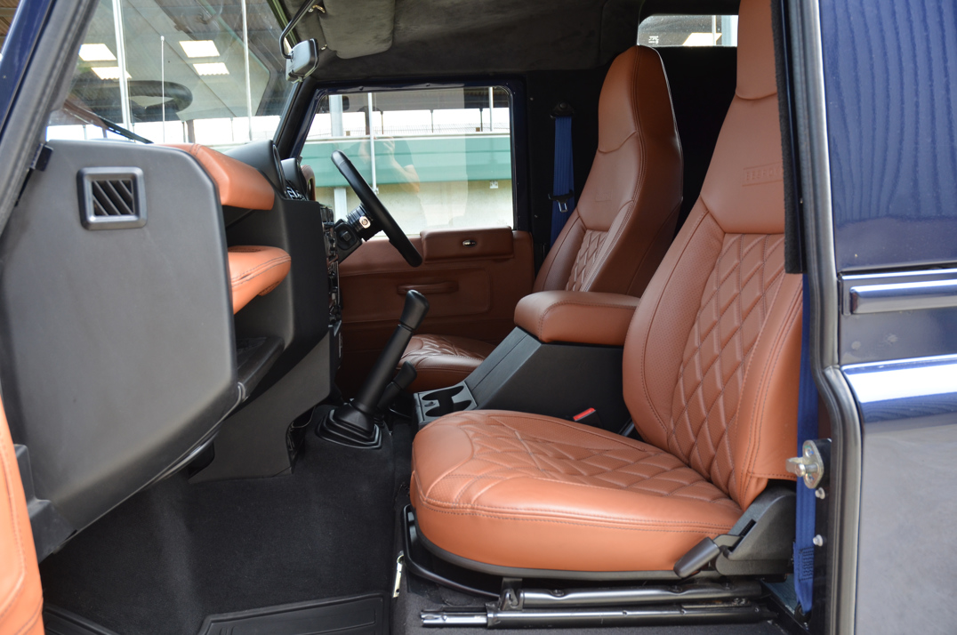 Land Rover Defender 90 XS Bespoke Edition. gallery image 36