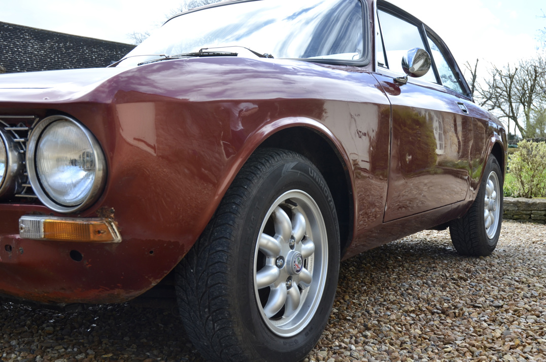 Alfa Romeo 2000 GTV Coupe (1) gallery image 15