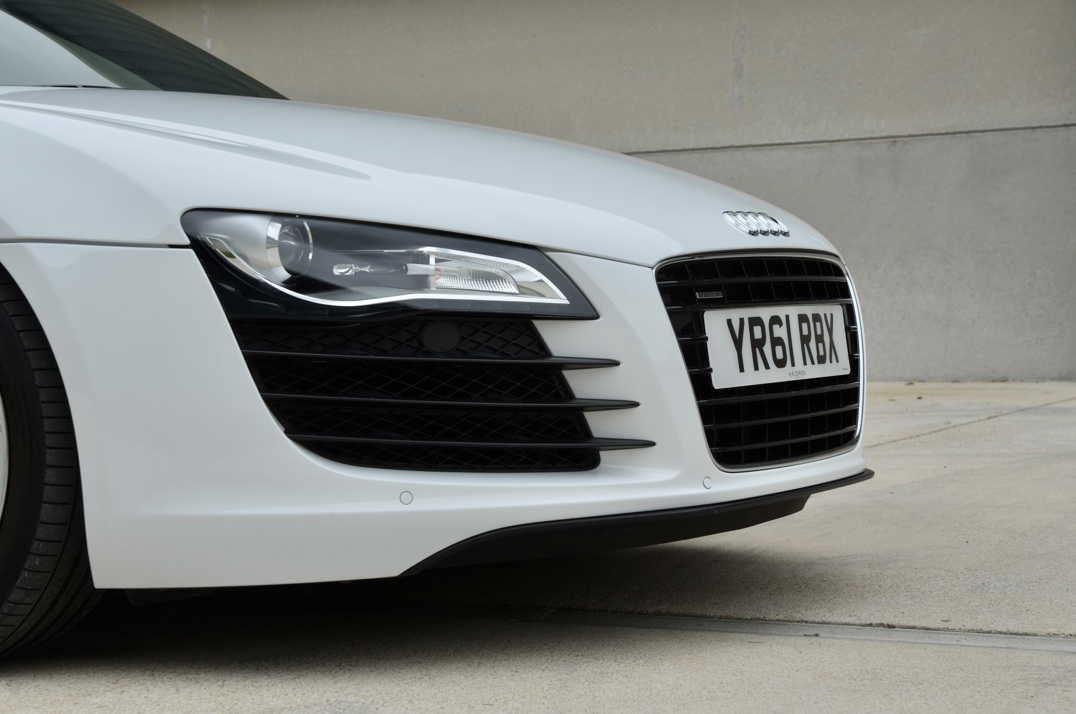 Audi R8 Spyder V8 Manul . gallery image 21