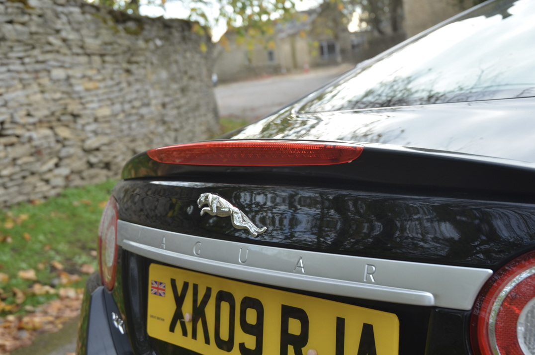 Jaguar XKR 4.2 Sports Coupe gallery image 32