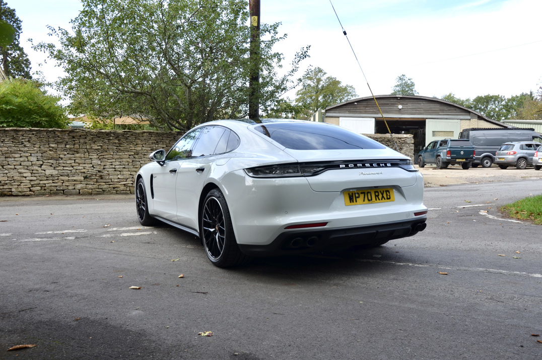 Porsche Panamera 2.9 V6 E-Hybrid 17.9KW Gen 2.2 gallery image 7
