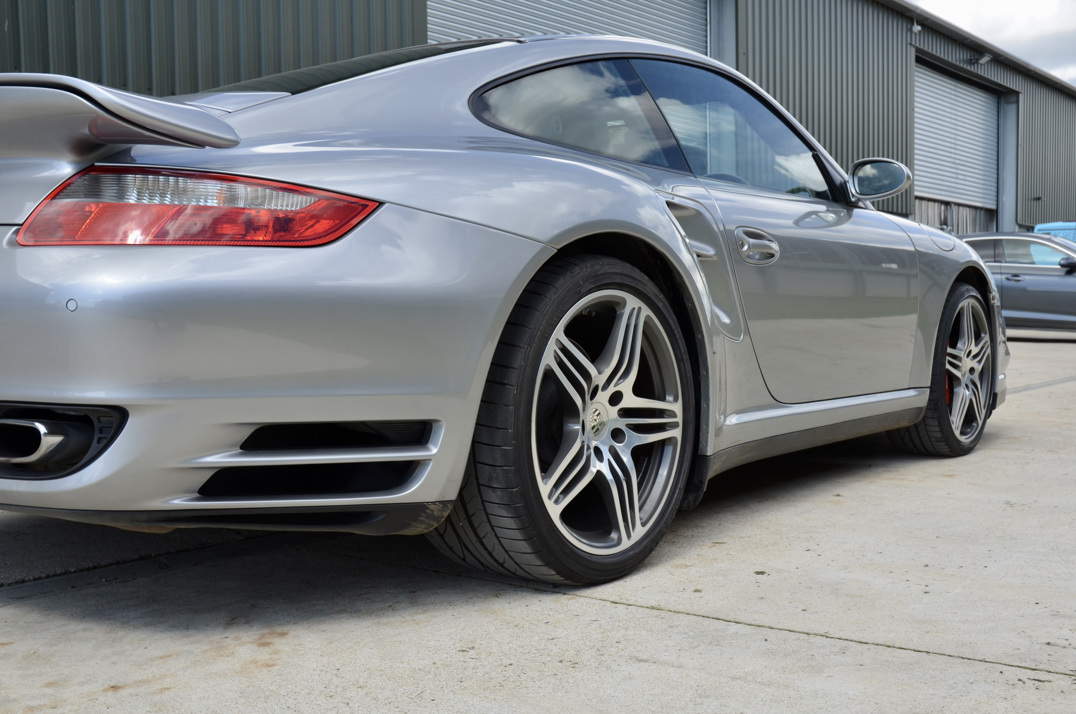 Porsche 911 Turbo Tip - Gen 1. gallery image 14