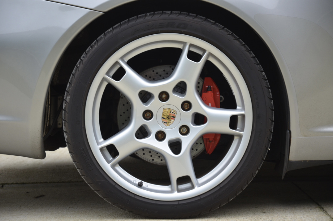 Porsche 911 Carrera S Manual gallery image 21