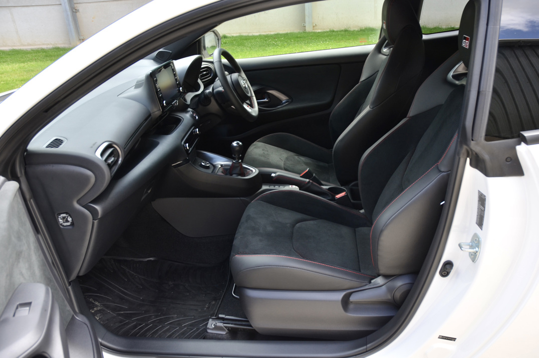 Toyota GR Yaris Circuit 4WD - Manual gallery image 33